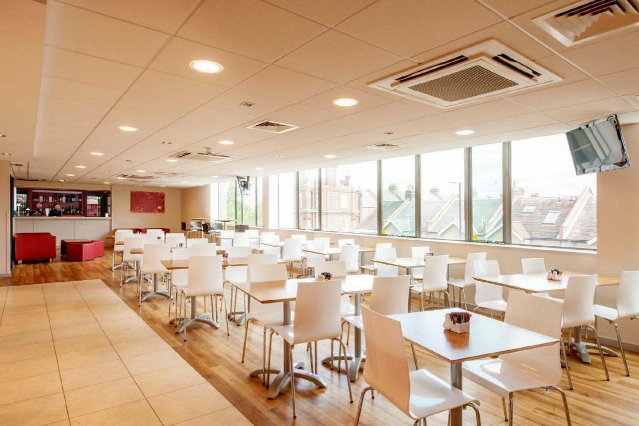 Travelodge London Teddington Luaran gambar